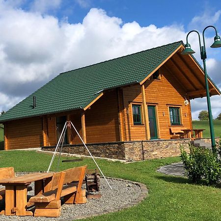 Holzhaus Onkel Fritz Mit Sauna Und Whirlwanne Esch  Exteriör bild