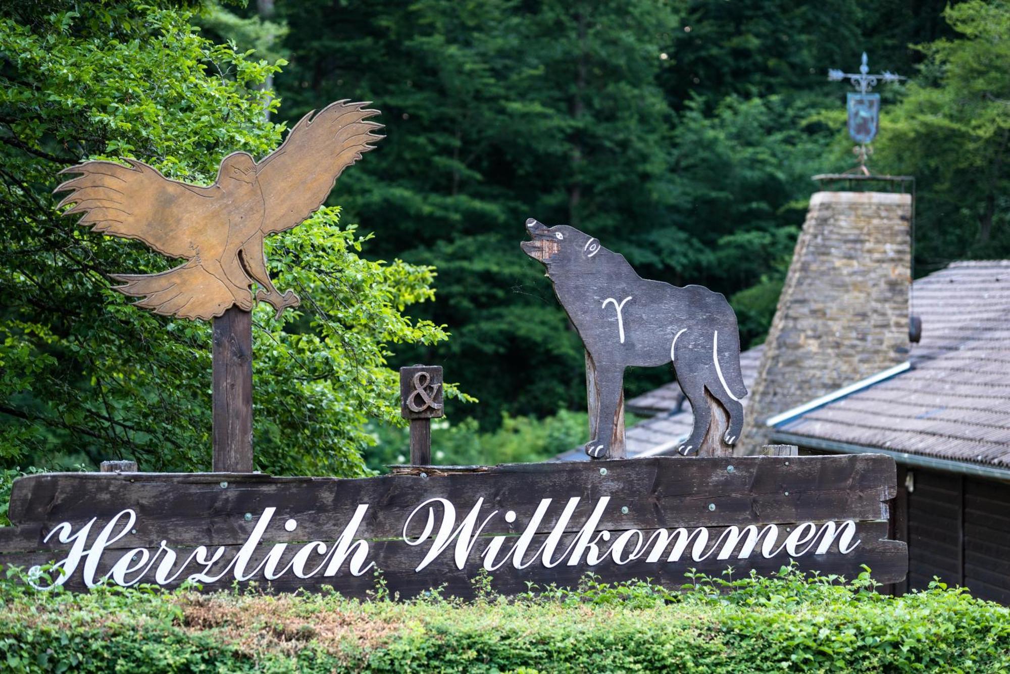 Holzhaus Onkel Fritz Mit Sauna Und Whirlwanne Esch  Exteriör bild