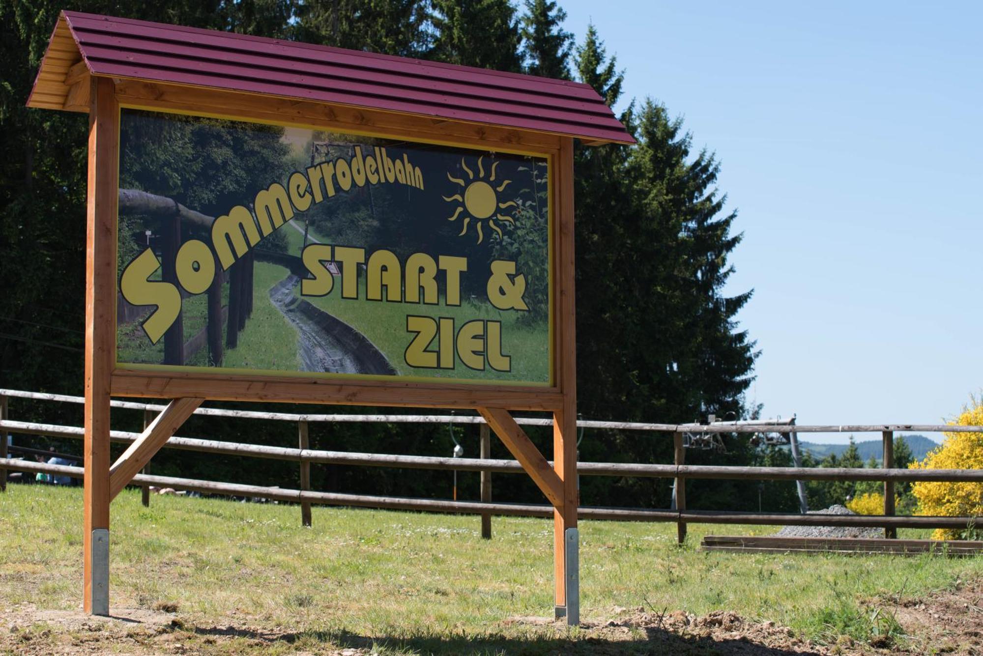 Holzhaus Onkel Fritz Mit Sauna Und Whirlwanne Esch  Exteriör bild